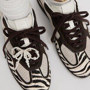Alohas 490 Rife Animal Print Sneaker, Zebra, NWOB, Size 6.5